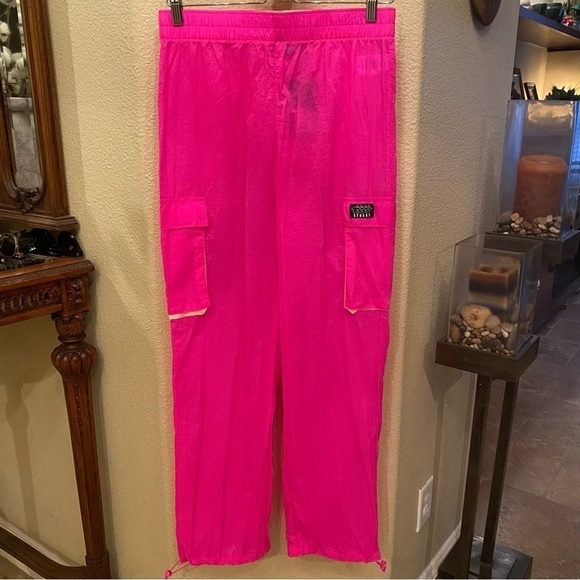 SOLD!! NWT~STUSSY Hot Pink Barbie Aydin Nylon Crinkle Hoodie and Pants Set Small - Picture 6 of 12